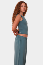 Load image into Gallery viewer, Daily Effortless Tee