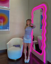 Load image into Gallery viewer, Metallic Faux Mini Skirt