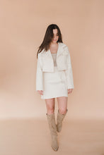 Load image into Gallery viewer, Cropped Denim Jacket