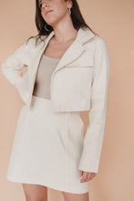 Load image into Gallery viewer, Cropped Denim Jacket