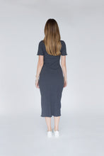 Load image into Gallery viewer, Short Sleeve Wavy Dress
